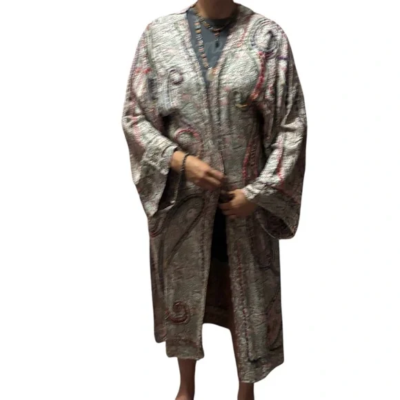 46. Raj Multicolor Paisley Kimono - Picture 6 of 6